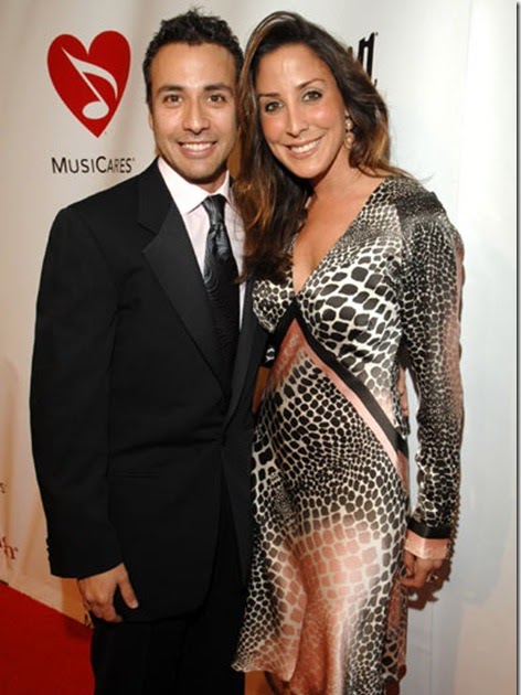 Photo Logs: Howie Dorough and Wife Leigh Boniello